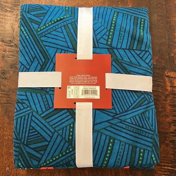 NWT! Wondershop men’s 2 piece family sleep set - Black Joy Every Season - Picture 4 of 6